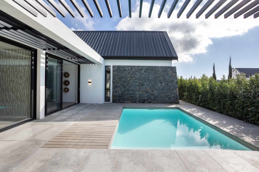 5 Bedroom Property for Sale in Val De Vie Estate Western Cape